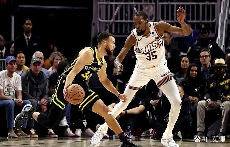 杜兰特过去3场三分24中10命中率42%,其余队友86中15仅17.4% 杜兰特过去3场三分24中10命中率42%,其余队友86中15仅17.4%