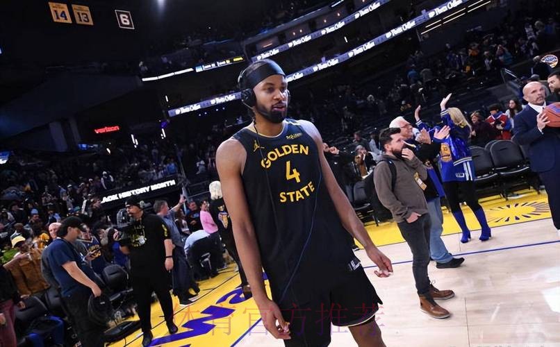 穆迪全场出战17分钟，3投0中，罚球3中2得到2分1篮板1助攻